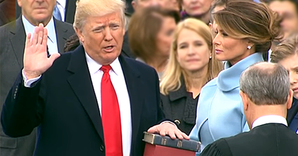 President Trump Bible Inaugeration